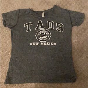 t shirt little short